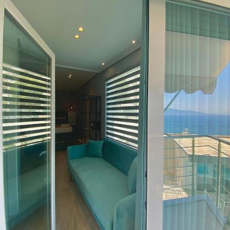 Crown Apartment Sarandë Esterno foto