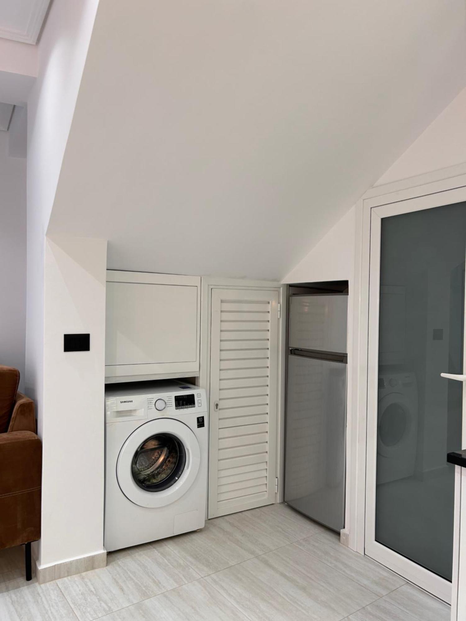 Crown Apartment Sarandë Esterno foto